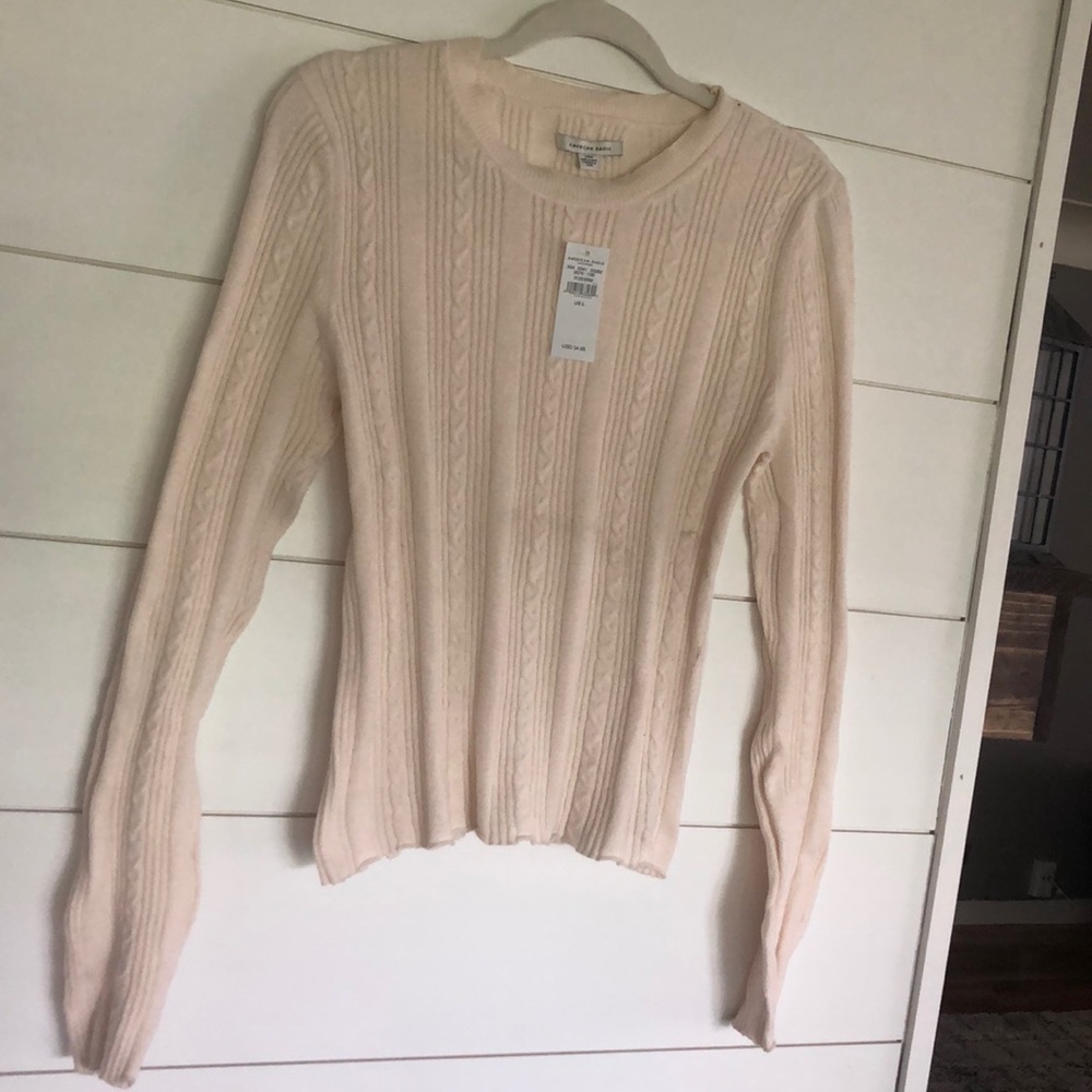 American eagle off-white sweater
